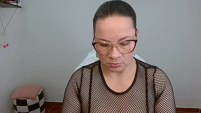 Snapshot of Sex-Psychology chatting on 06-18-26, 08:46 Sex-Psychology online show from 06-18-26, 08:46