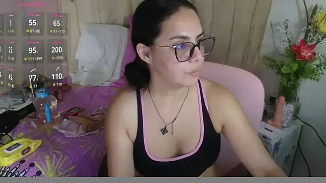 Snapshot of lovely_trix chatting on 05-14-26, 06:58 lovely trix online show from 05-14-26, 06:58