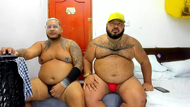 Latino bigcock online show from 11-28-25, 05:32