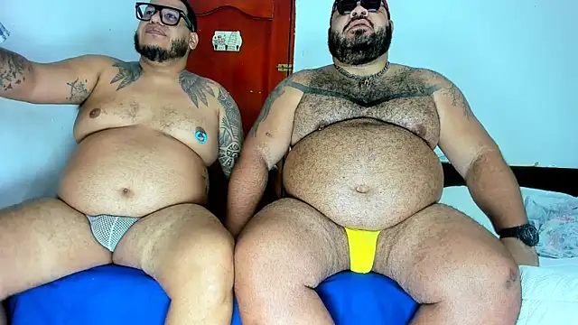 Snapshot of Latino_bigcock chatting on 05-21-26, 12:39 Latino bigcock online show from 05-21-26, 12:39
