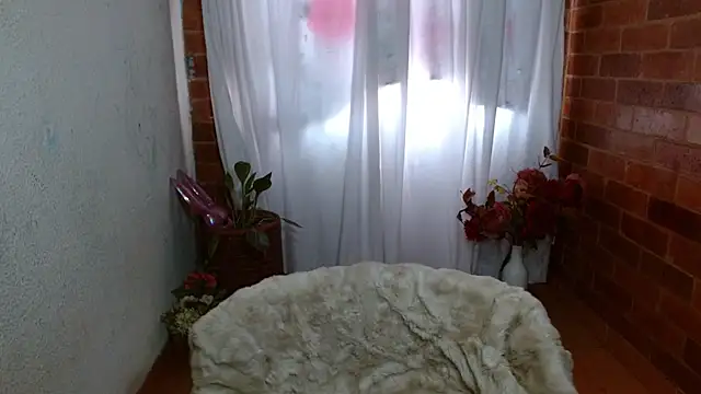 Snapshot of rashellroses22 chatting on 01-11-25, 07:59 rashellroses22 online show from 01-11-25, 07:59