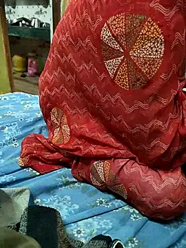 COUPLLE VILLAGE online show from 02-06-26, 11:19