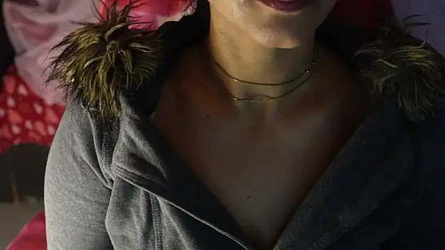 -AyeshaSinghania- online show from 12-01-25, 03:39