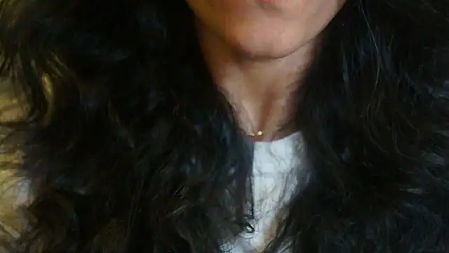 -AyeshaSinghania- online show from 04-11-26, 11:36