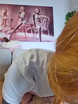 LessiaMia online show from 04-16-26, 01:45