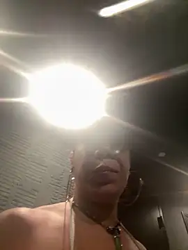 Bigbuttbrooklynn online show from 10-25-25, 07:49