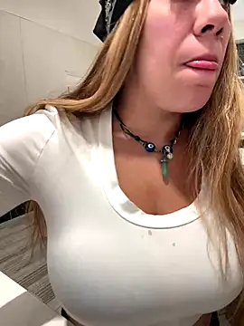 Bigbuttbrooklynn online show from 11-18-25, 07:13