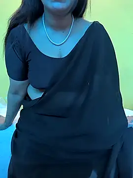 lovely zara online show from 02-17-25, 07:58