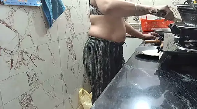 bhabhisexxy 880 online show from 03-16-25, 06:20