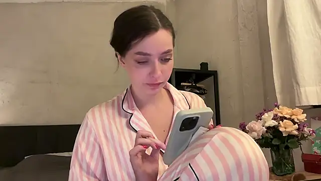  liatris  online show from 03-08-25, 11:37