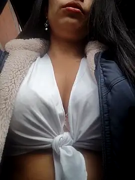 Astrid-- online show from 03-10-26, 05:40