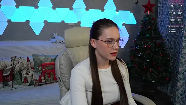 Snapshot of HarleyDeess chatting on 12-04-24, 02:42 HarleyDeess online show from 12-04-24, 02:42