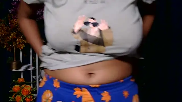 sexy-simmy online show from 10-02-25, 11:23