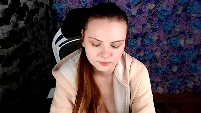 IxxiLiana online show from 10-09-25, 05:05