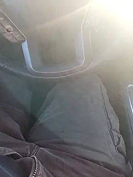 Snapshot of Jackauff69 chatting on 02-18-25, 02:27 Jackauff69 online show from 02-18-25, 02:27