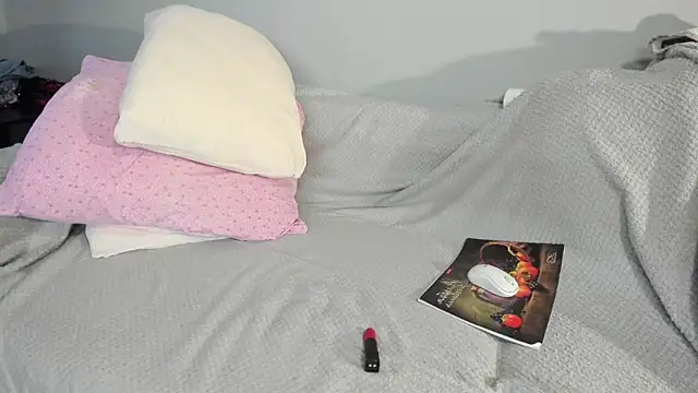 missbenz online show from 10-31-25, 12:28