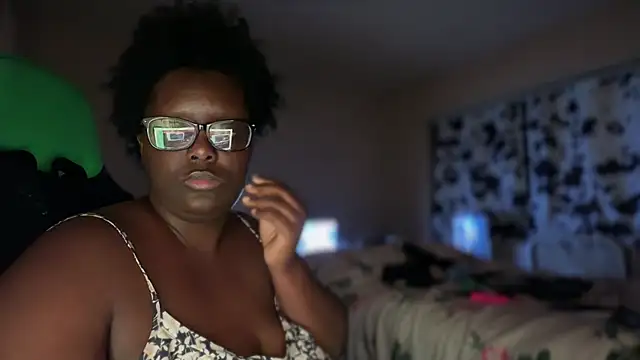 Yagurl  west online show from 01-17-26, 09:14