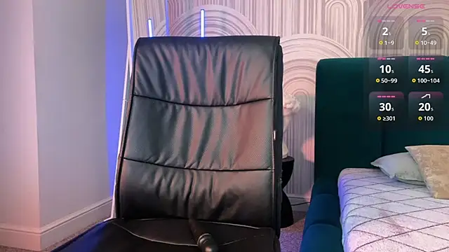 viviann evans online show from 04-18-26, 12:36