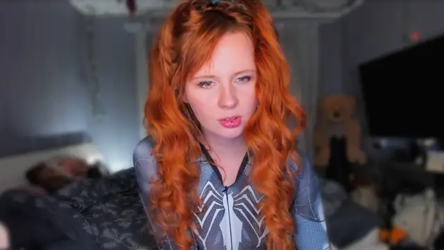 KlementinaBbG online show from 04-07-26, 09:04