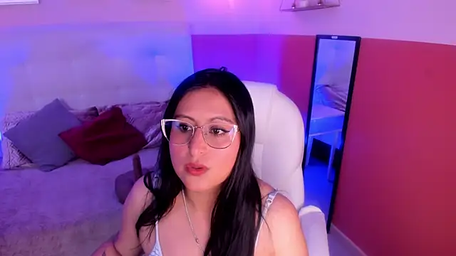 Amber gold  online show from 06-06-26, 01:32
