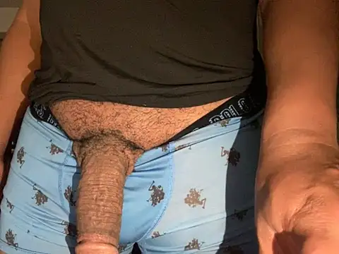 Snapshot of ThickDick_Daddy chatting on 10-19-25, 06:58 ThickDick Daddy online show from 10-19-25, 06:58