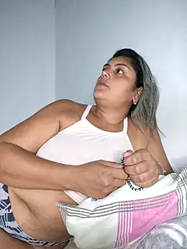 AlyDenalioficial online show from 02-05-26, 03:05