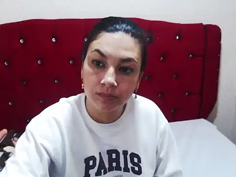 AdaFawxx online show from 11-13-25, 02:43