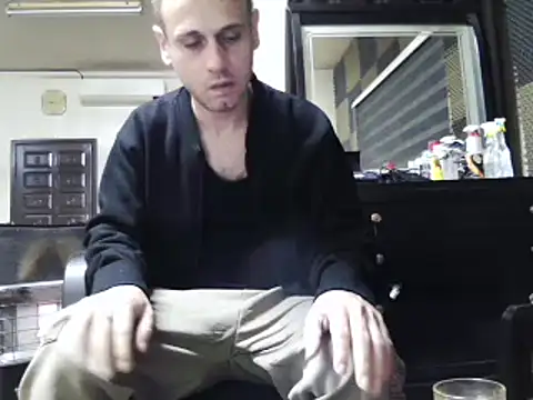 Arabeyes online show from 03-30-26, 01:28