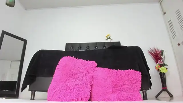 martinaclark online show from 06-30-26, 03:29