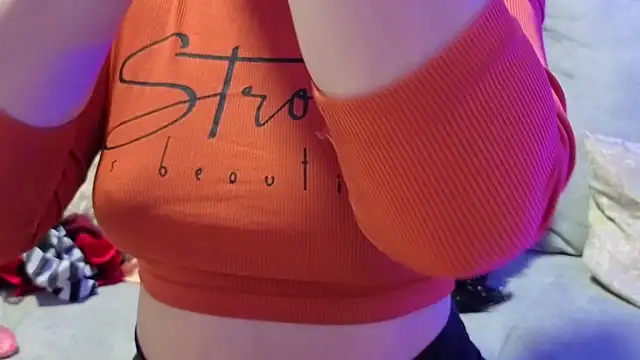 nadescomthxx online show from 12-20-25, 06:15