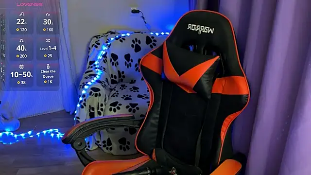 Snapshot of Natural_babe666 chatting on 03-06-25, 06:48 Natural babe666 online show from 03-06-25, 06:48