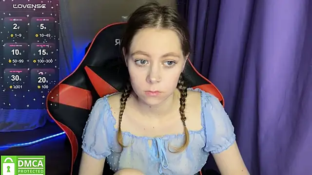 Snapshot of Natural_babe666 chatting on 10-13-25, 06:02 Natural babe666 online show from 10-13-25, 06:02