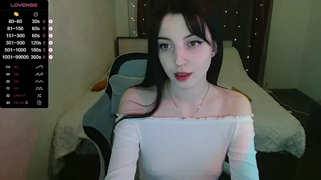 Snapshot of BlackyKitt chatting on 01-09-25, 04:39 BlackyKitt online show from 01-09-25, 04:39