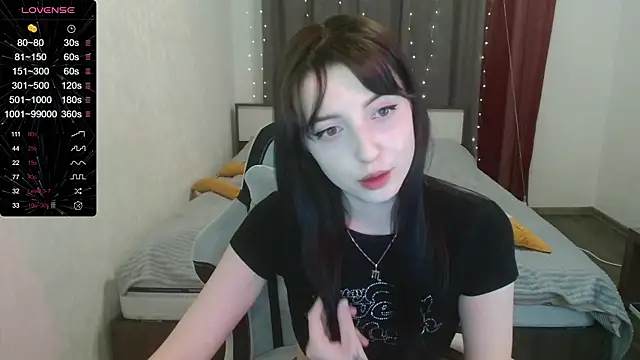 Snapshot of BlackyKitt chatting on 01-23-25, 04:15 BlackyKitt online show from 01-23-25, 04:15