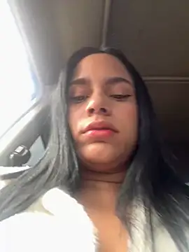 pamela anderson  online show from 12-27-24, 06:10