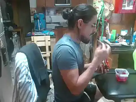 Snapshot of Dr_Pocholate84 chatting on 01-10-25, 04:22 Dr Pocholate84 online show from 01-10-25, 04:22