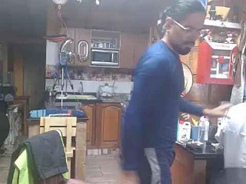 Snapshot of Dr_Pocholate84 chatting on 03-01-25, 04:37 Dr Pocholate84 online show from 03-01-25, 04:37