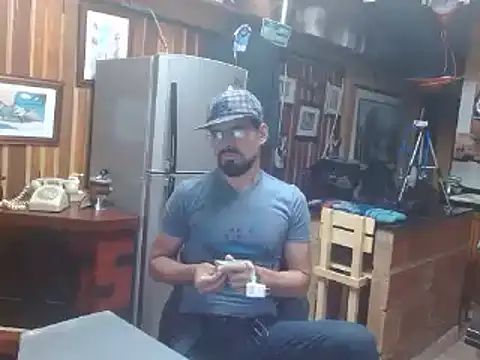 Snapshot of Dr_Pocholate84 chatting on 03-02-25, 06:37 Dr Pocholate84 online show from 03-02-25, 06:37