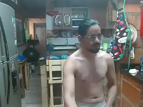 Snapshot of Dr_Pocholate84 chatting on 03-11-25, 04:18 Dr Pocholate84 online show from 03-11-25, 04:18