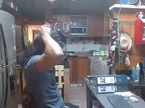 Snapshot of Dr_Pocholate84 chatting on 03-21-25, 06:29 Dr Pocholate84 online show from 03-21-25, 06:29