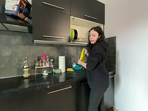 Chloe Ricci online show from 02-19-26, 09:49