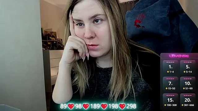 Olivia Munk online show from 01-14-26, 03:56