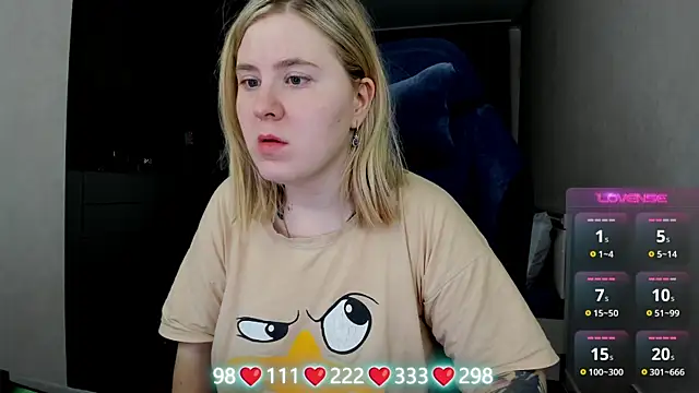 Olivia Munk online show from 04-05-26, 03:47