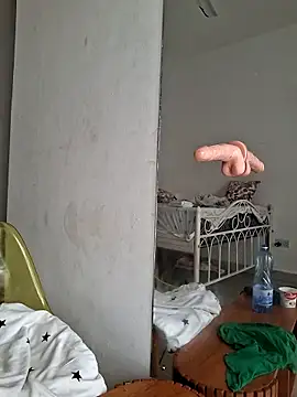 Kamdollie online show from 10-04-25, 06:11