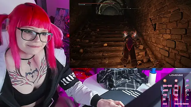 Snapshot of Yumi_Youkai chatting on 01-12-25, 05:44 Yumi Youkai online show from 01-12-25, 05:44