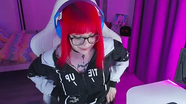 Snapshot of Yumi_Youkai chatting on 01-26-25, 10:46 Yumi Youkai online show from 01-26-25, 10:46