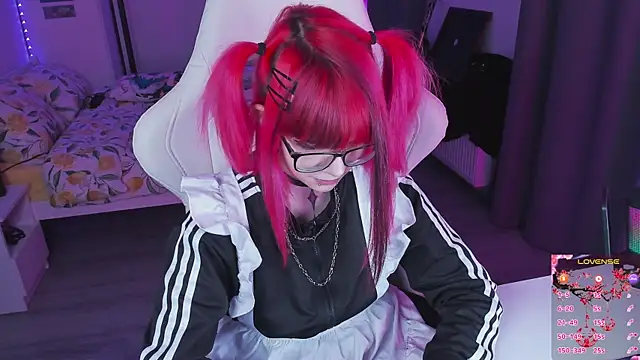 Snapshot of Yumi_Youkai chatting on 09-18-25, 08:00 Yumi Youkai online show from 09-18-25, 08:00