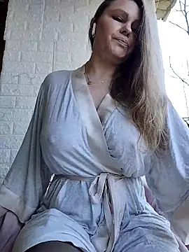 Snapshot of SexyMichellexo chatting on 03-14-25, 11:56 SexyMichellexo online show from 03-14-25, 11:56