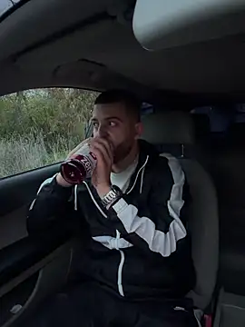 ElChapoGuzman95 online show from 10-24-25, 04:53