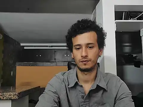 talktome4 online show from 02-08-26, 07:17